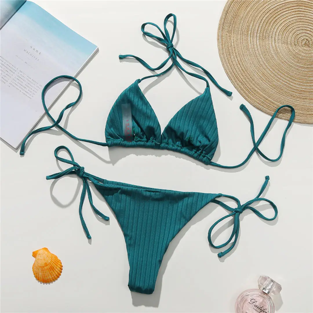 Neuer, verführerischer, gerippter Bikini mit Halterneck und String-Schnitt, Damen-Badeanzug, zweiteiliges Bikini-Set, gepolsterter Badeanzug, Badebekleidung, Modell V2971. – Detail 26