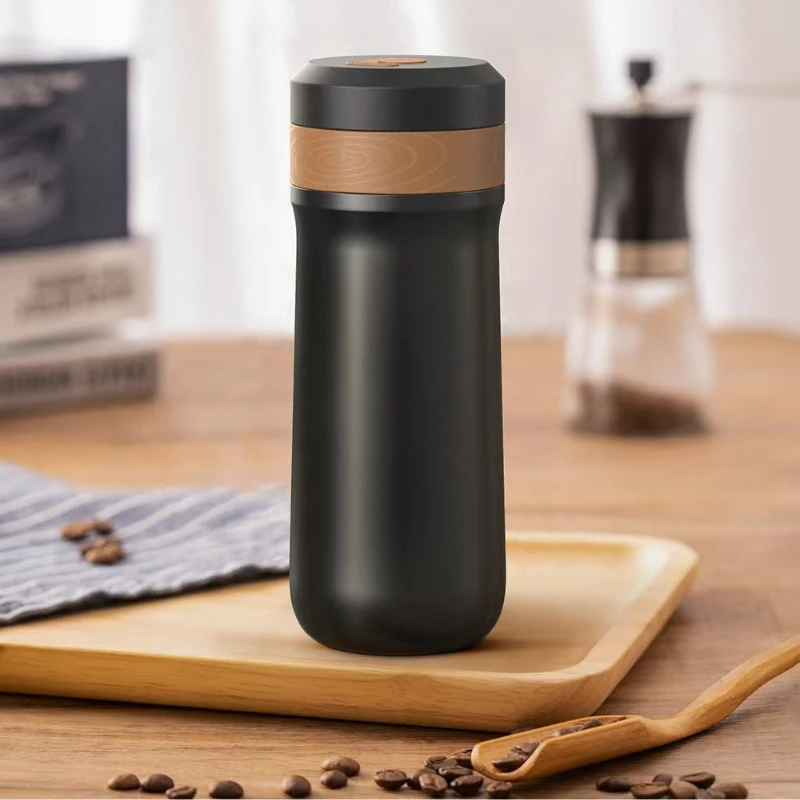 Portable capsule coffee machine, thermal coffee pot, suitable for home kitchen and office.