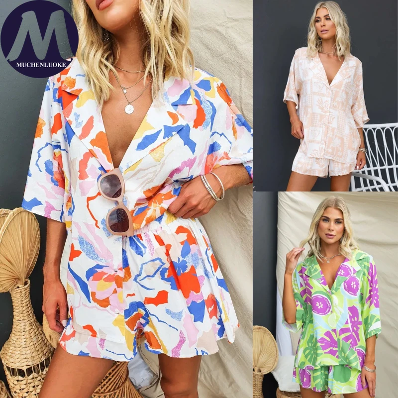 

Set 2 Piece Woman Summer New Printed Half Sleeve Flip Collar Shirt Suits Fashionable Casual Loose Beach Vacation Shorts Sets