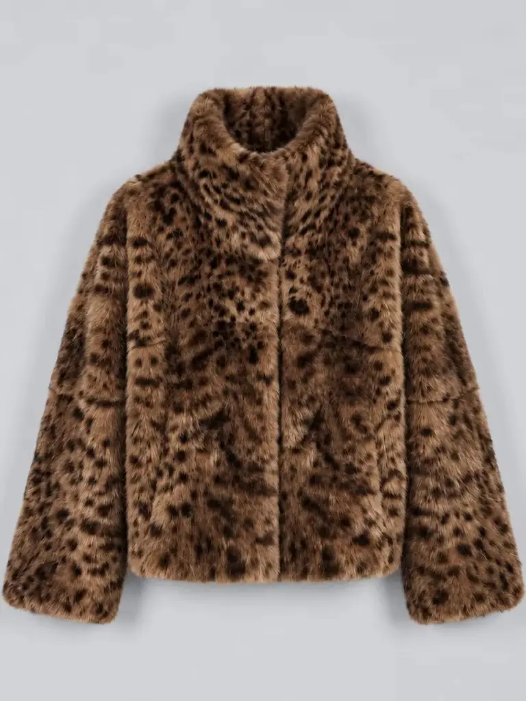 IG Women Leopard Spotted Faux Fur Large Foldover Stand Collar Cropped Jacket, Long Sleeve Winter Warm Vintage Street Commuter Ou