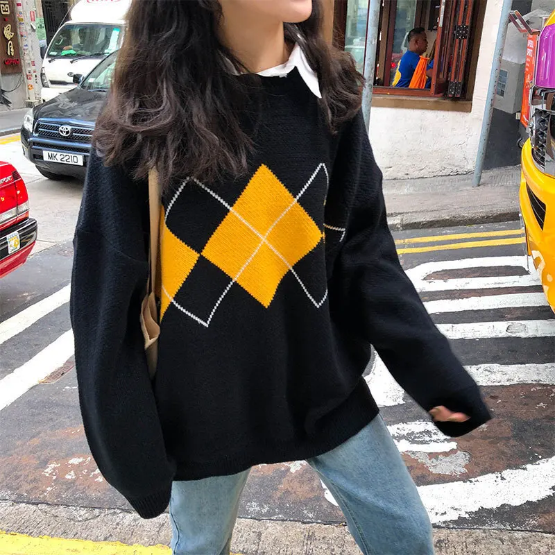 2022 New Fashionable Diamond Grid Loose Slimming Internet Celebrity Pullover Knitted Casual Sweater Jacket For Women