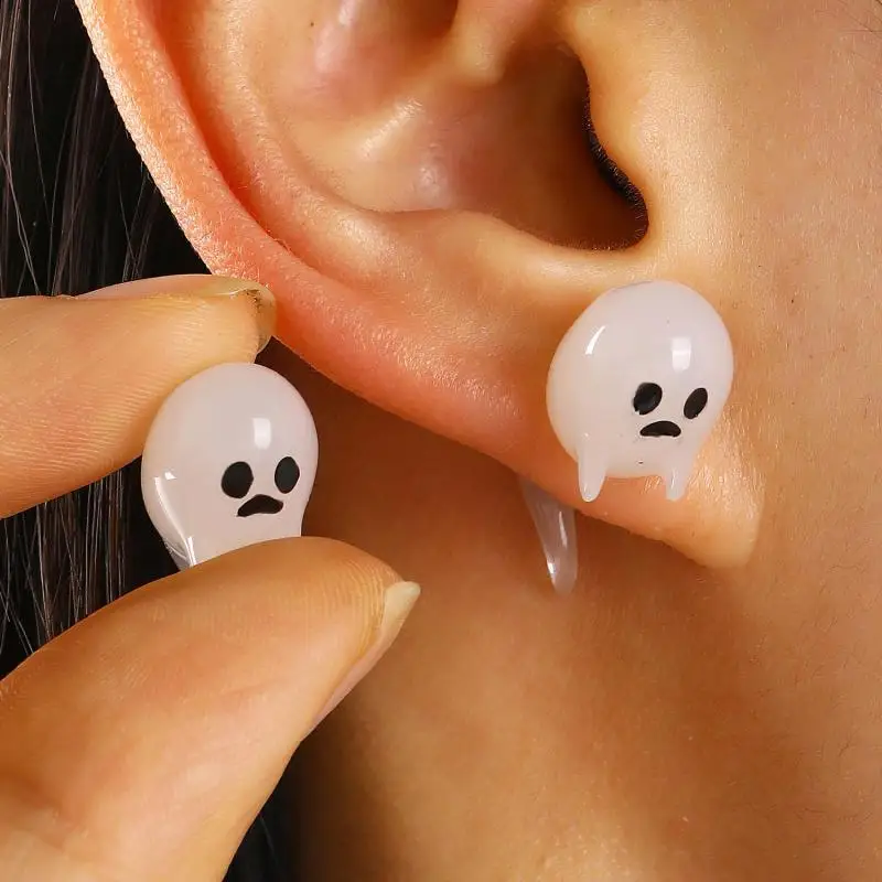 1 Pair Halloween Ghost Stud Earrings for Women, Cute Split Ghost Earrings, Spooky Party Jewelry Gift