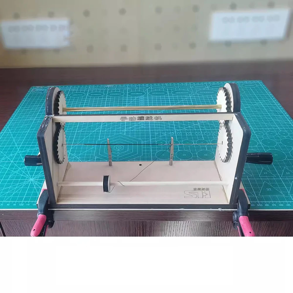 

DIY Manual Winding Machine Hobby Model Ship Tool Ropewalk for Standing Rigging Rope Making Model Kit