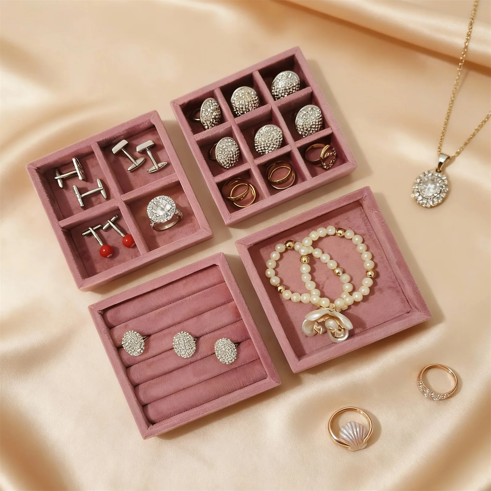 

Набор из 4 велюровых многосекционных подставок для ювелирных изделий: органайзер для серег и колец для прилавков ювелирных магазинов и выставок