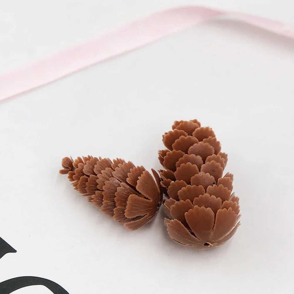 24pcs Artificial Pine Nuts Cones Realistic Pinecones Small/Big Flower Arrangement Christmas Tree Hanging Ornament Garden Outdoor