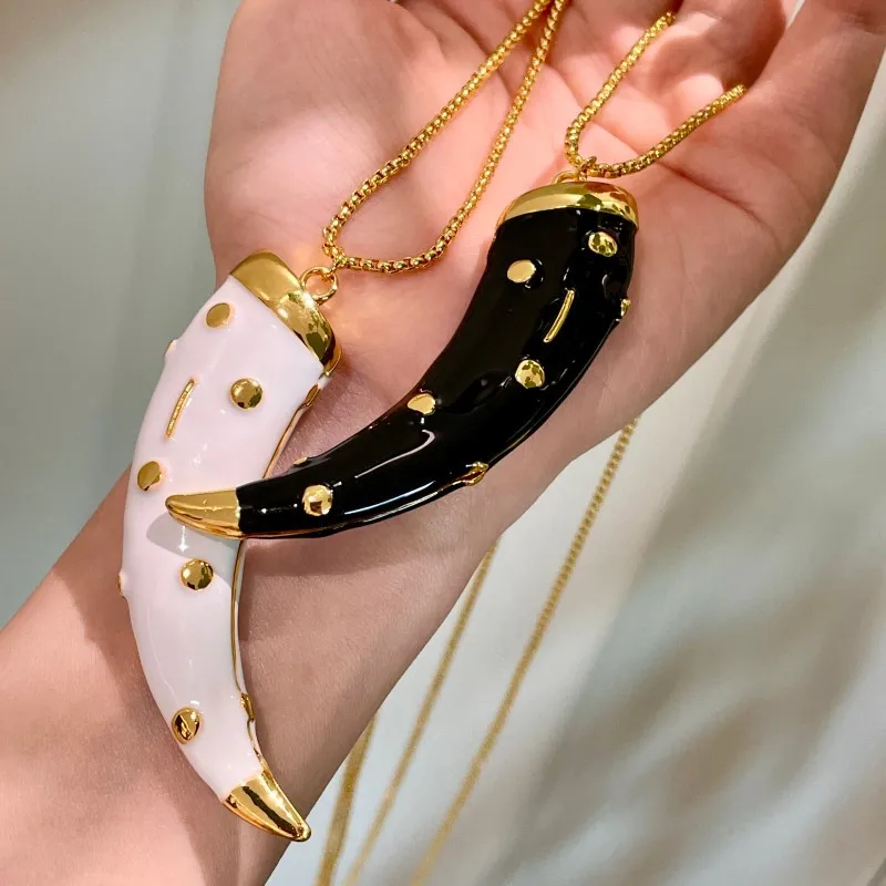 Double-Sided Horn P…