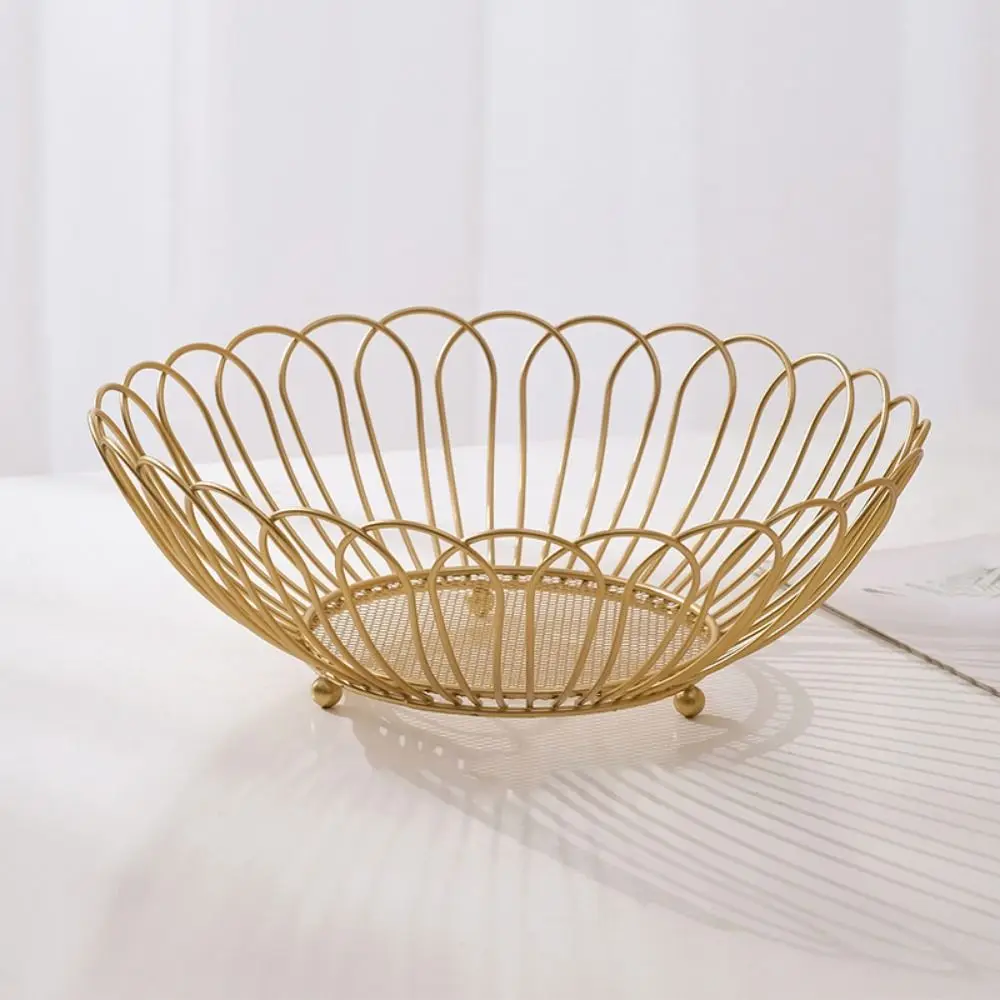 Durable European Style Iron Fruit Bowl Light Luxury Wrought Iron High Feet Fruit Basket Simple Snack Display Tray Living Room