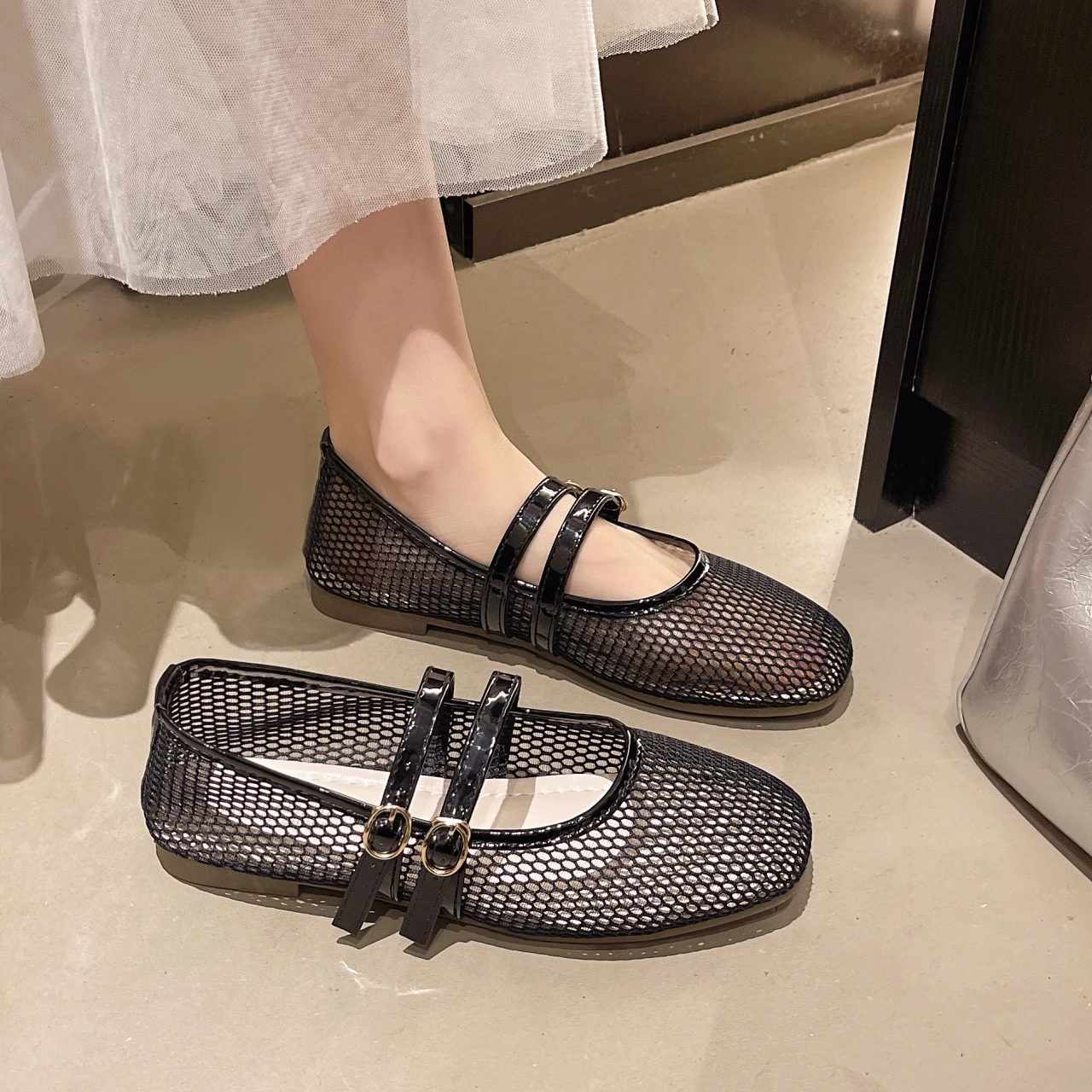 Breathable Women's Shallow-mouth Single Shoes, 2026 Summer New Hollow-out Flat Mary Jane Delicate Mesh Shoes, Grandma Shoes view 3