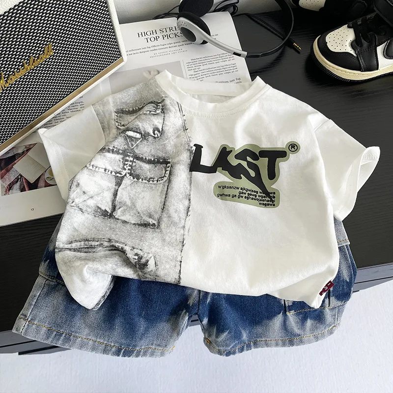 

Летняя одежда из 2 предметов, детская удобная и универсальная милая лоскутная футболка, комплект с шортами, повседневный уличный костюм для мальчиков и девочек