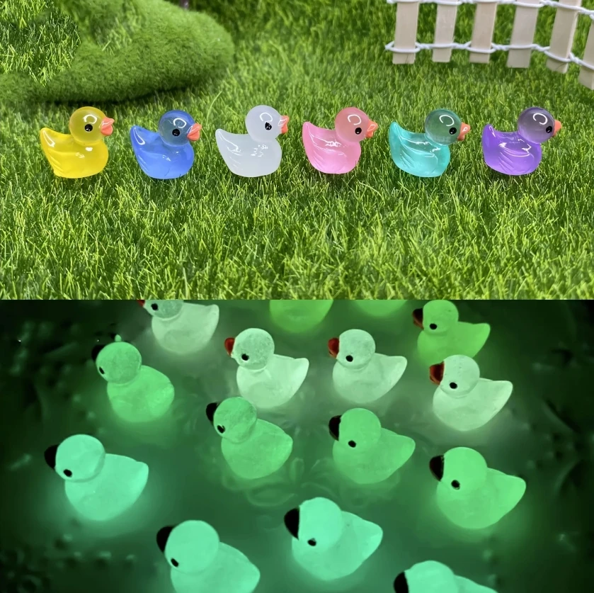 50PCS Glowing Mini Resin Little Ducks Moss Microlandscape Miniature Duck Figurines Fairy Garden Accessories Home Decor Toys