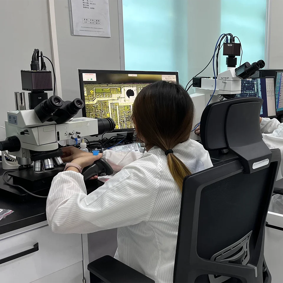 Kyoritsu KEW2010 High Precision Digital AC/DC Clamp Meter.