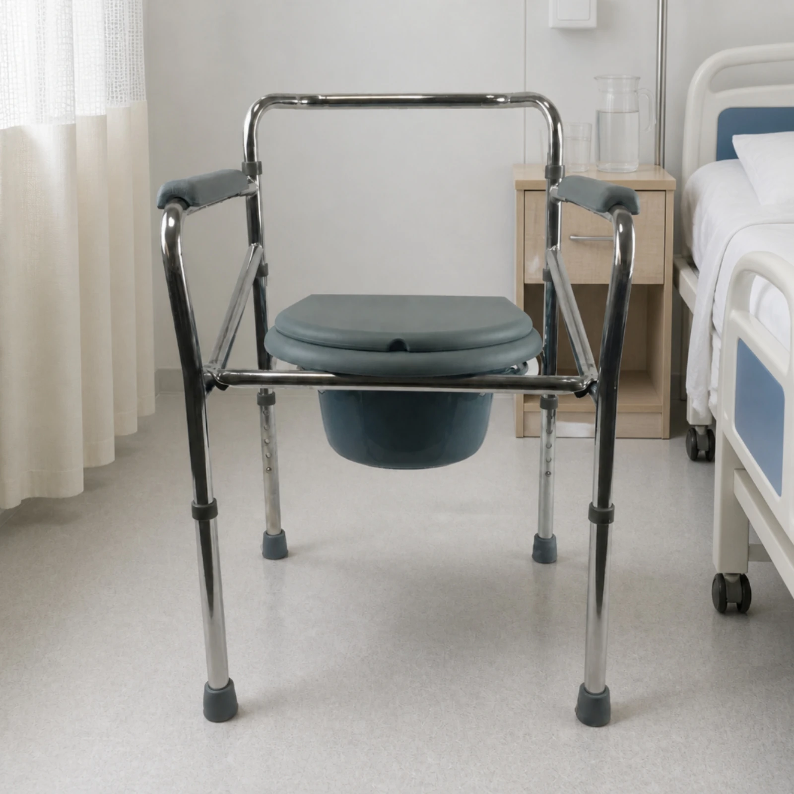 Foldable Bedside Commode Chair Sturdy Commode Chair with Adjustable Legs Easy to Clean Compact for Mobility-Impaired People