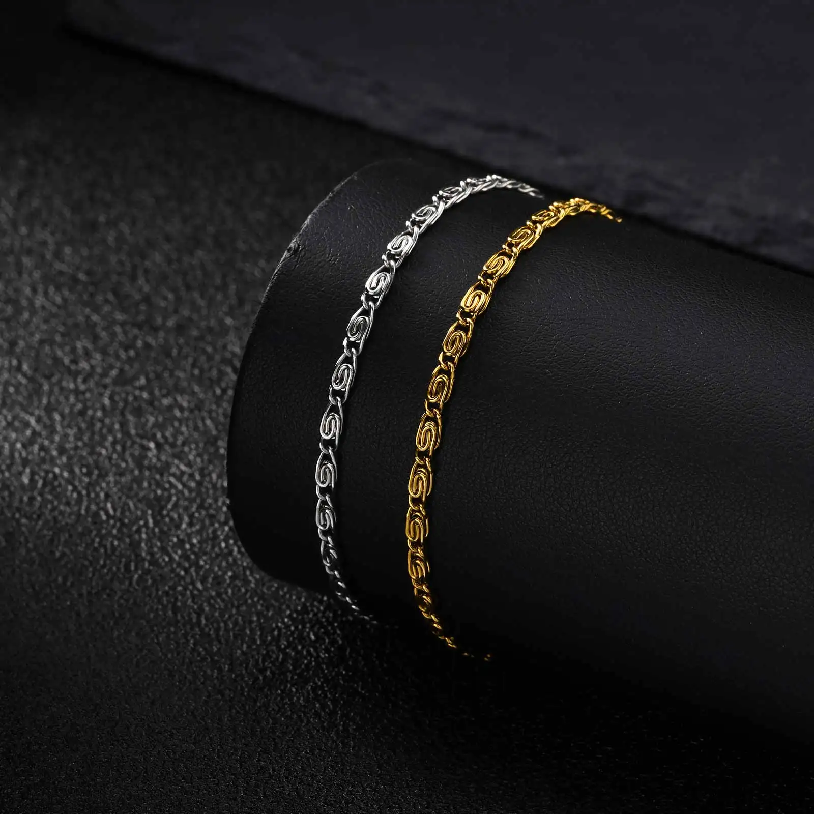 Lässiges Büroklammer-Kettenarmband für Herren, Verstellbare Edelstahl-Armbänder, Dezenter Minimalistischer Schmuck als Geschenk – Detail 3