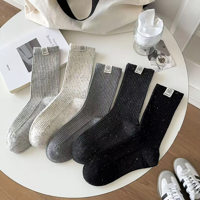1/5 Pairs Women Autumn Winter Small Dog Pattern Mid Tube Socks Fashionable Korean Style Soft Comfortable All Season Casual Socks