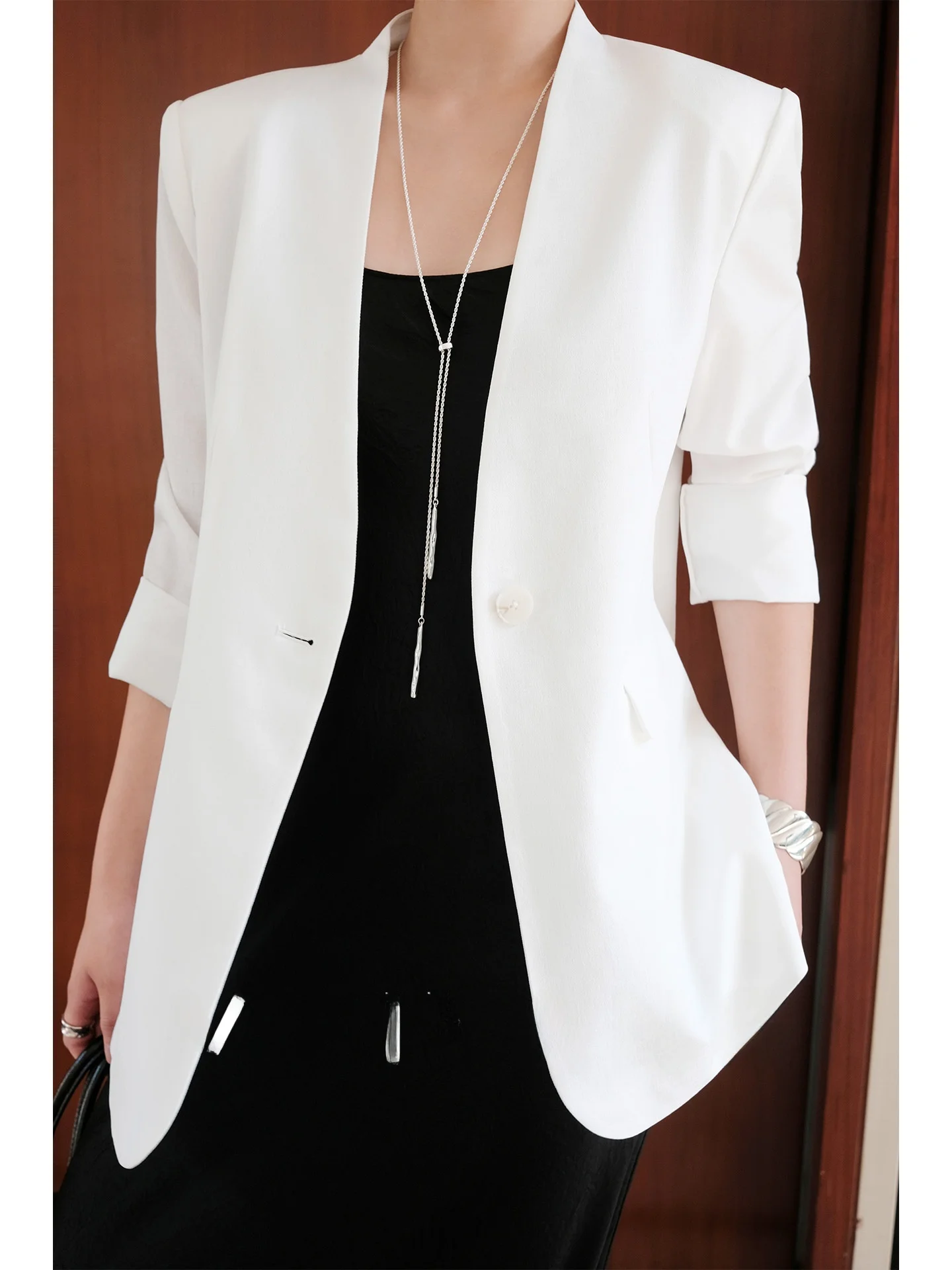 

Белый жакет MeiYang с одной пуговицей, с подплечниками, V-образным вырезом, без воротника, свободного кроя, с длинными рукавами, однотонный, для офиса