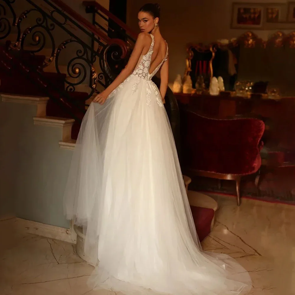 Flavinke カスタマイズされたセクシーなディープ V ネックのウェディングドレス女性のためのレースアップリケスパゲッティストラップ A ラインの花嫁衣装のウェディングドレス