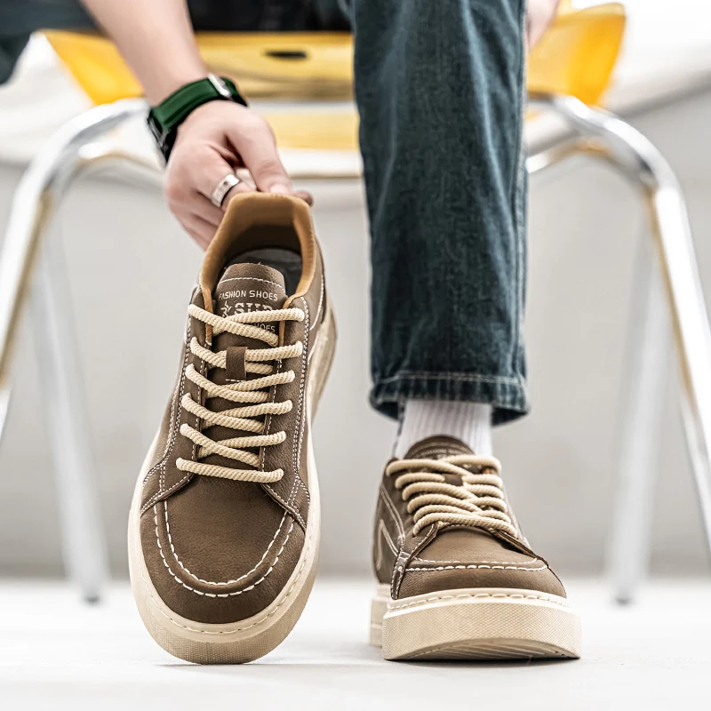 

2025 Новая стильная повседневная обувь, кожаная обувь с вставками, модная спортивная парусиновая обувь, мужская новая версия дышащей модной обуви