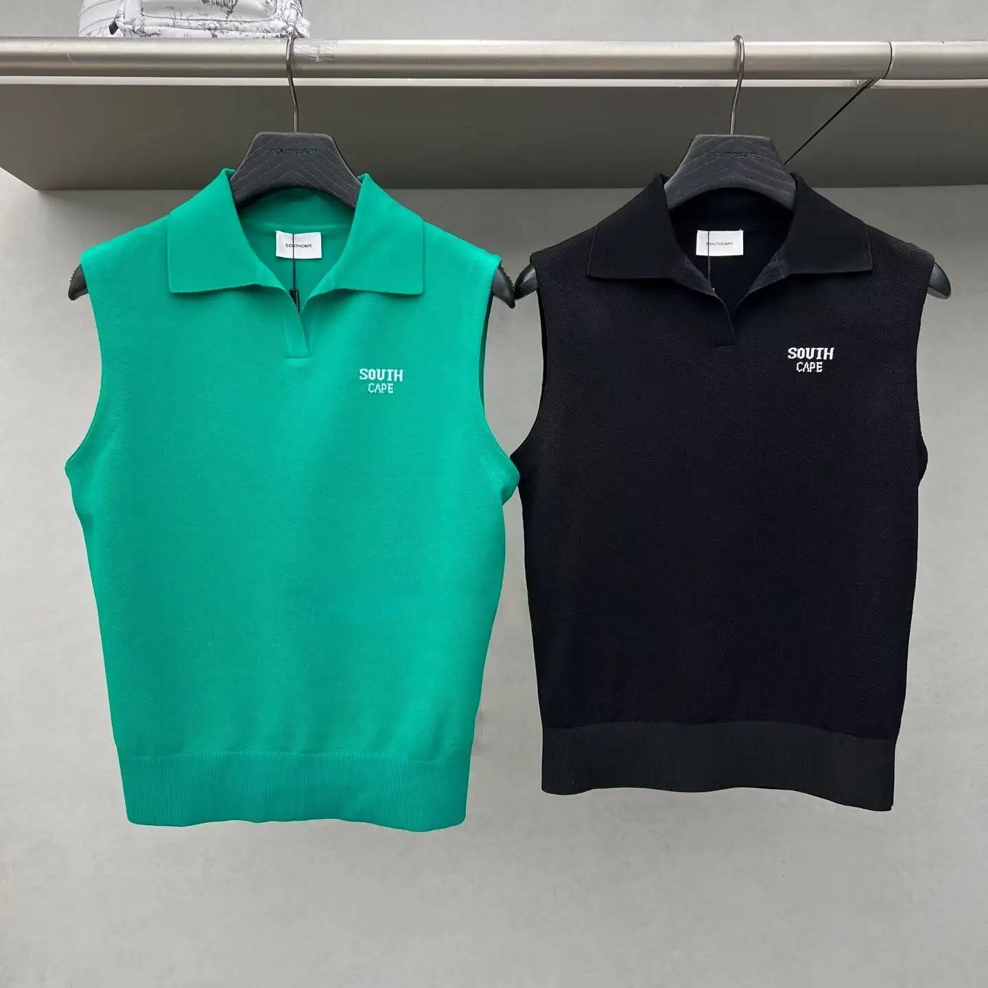 Women Golf Vest Summer Slim Cooling Knit Sleeveless Shirts Breathable Golf Top Outdoor Athletic Sports Wear Clothes V-Neck