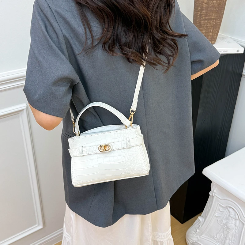 

High Quality Leather Crossbody Bag For Women Luxury Chain Strap Shoulder Bag Classic And Fashionable Women's Handbag
