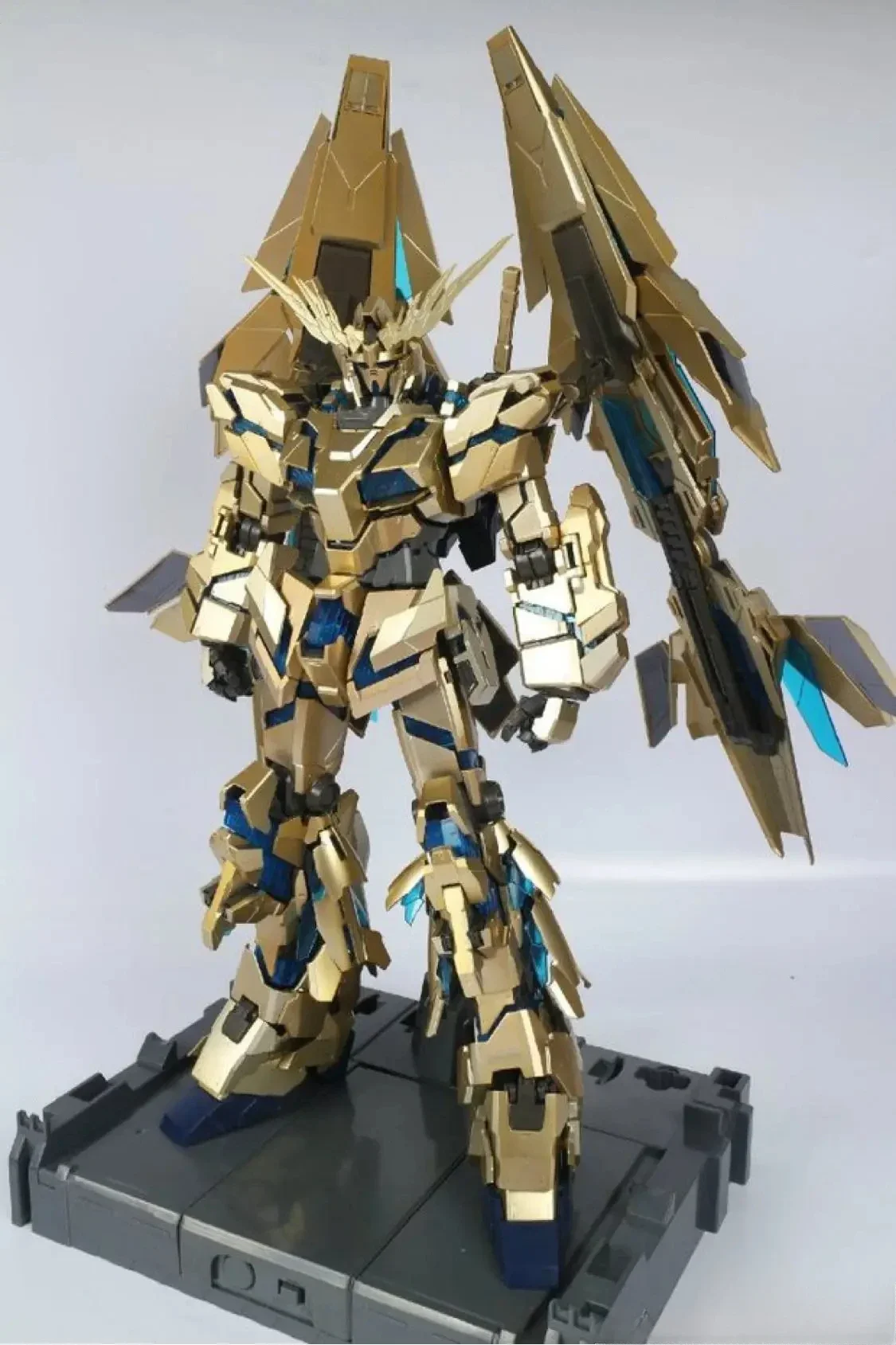 DABAN รุ่น PG 1/60 Rx-0 Unicorn 03 Phenex Narrative Ver Gold เคลือบประกอบหุ่นยนต์ชุดสะสมตุ๊กตาของเล่นของขวัญ