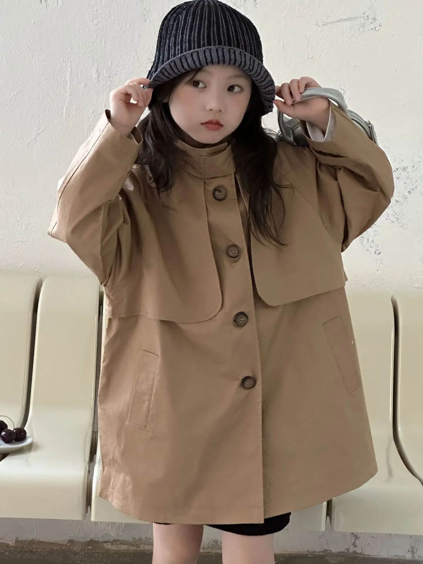 Trench Loose Coat Autumn New Korean Girl Design Sense Coffee Color Children Medium Length Loose Coat Overcoat 2024