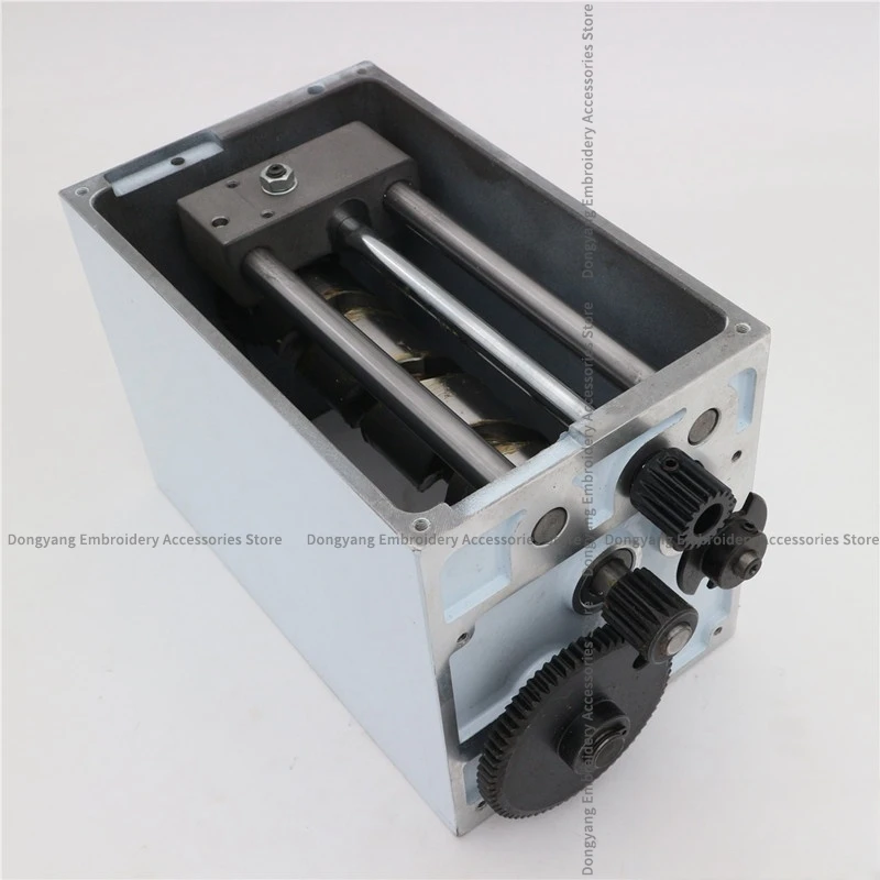 

1PCS Color Changing Box Nine-Pin Six-Pin 3-Pin Box for Tajima Barudan Swf Happy Feiya Zsk Computer Embroidery Accessories