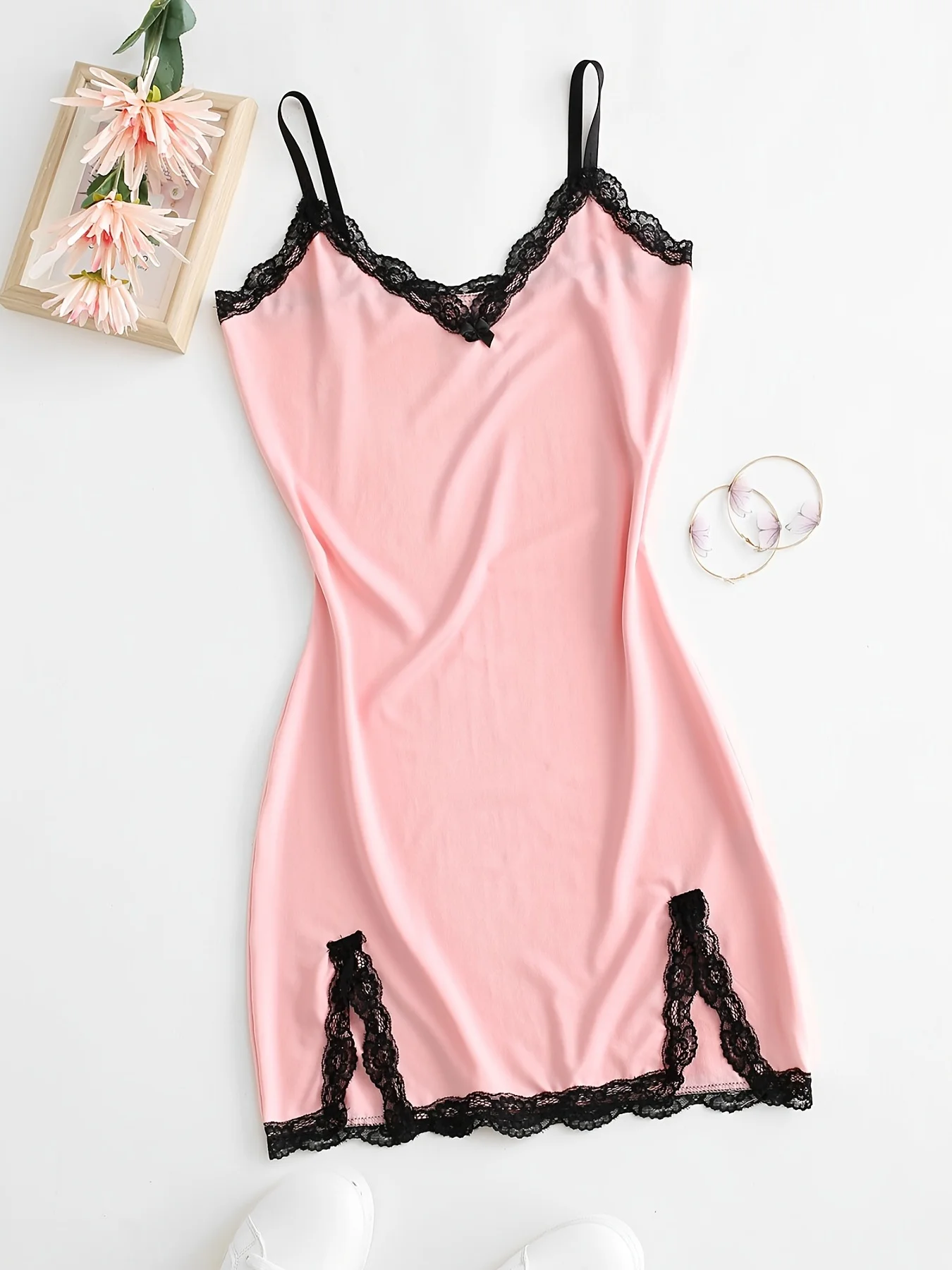 Summer Europe and America New Women's Lace Stitching Contrast Slit Skirt Sexy Slim Temperament Dress.