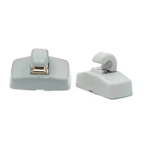 Gancho para visera solar, soporte de Clip para VW Bora IV Golf 4 GTI Jetta A4 Passat B5 B6 Polo 9N Beetle Caddy Skoda Octavia 2 A5, 1 unidad