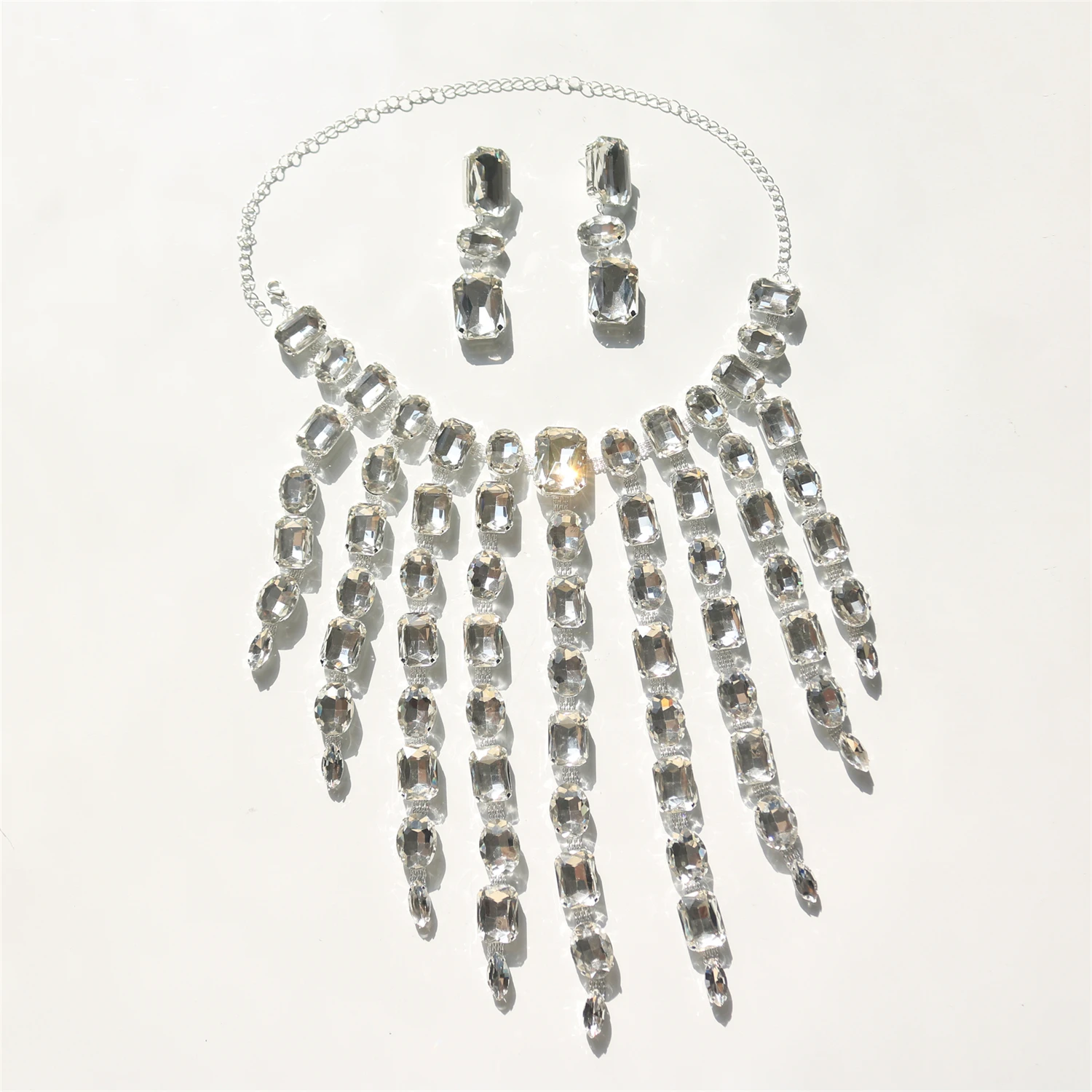 Fashionable rhinestone necklace women\'s jewelry sparkling set bride\'s wedding personality large collar large necklace earri
