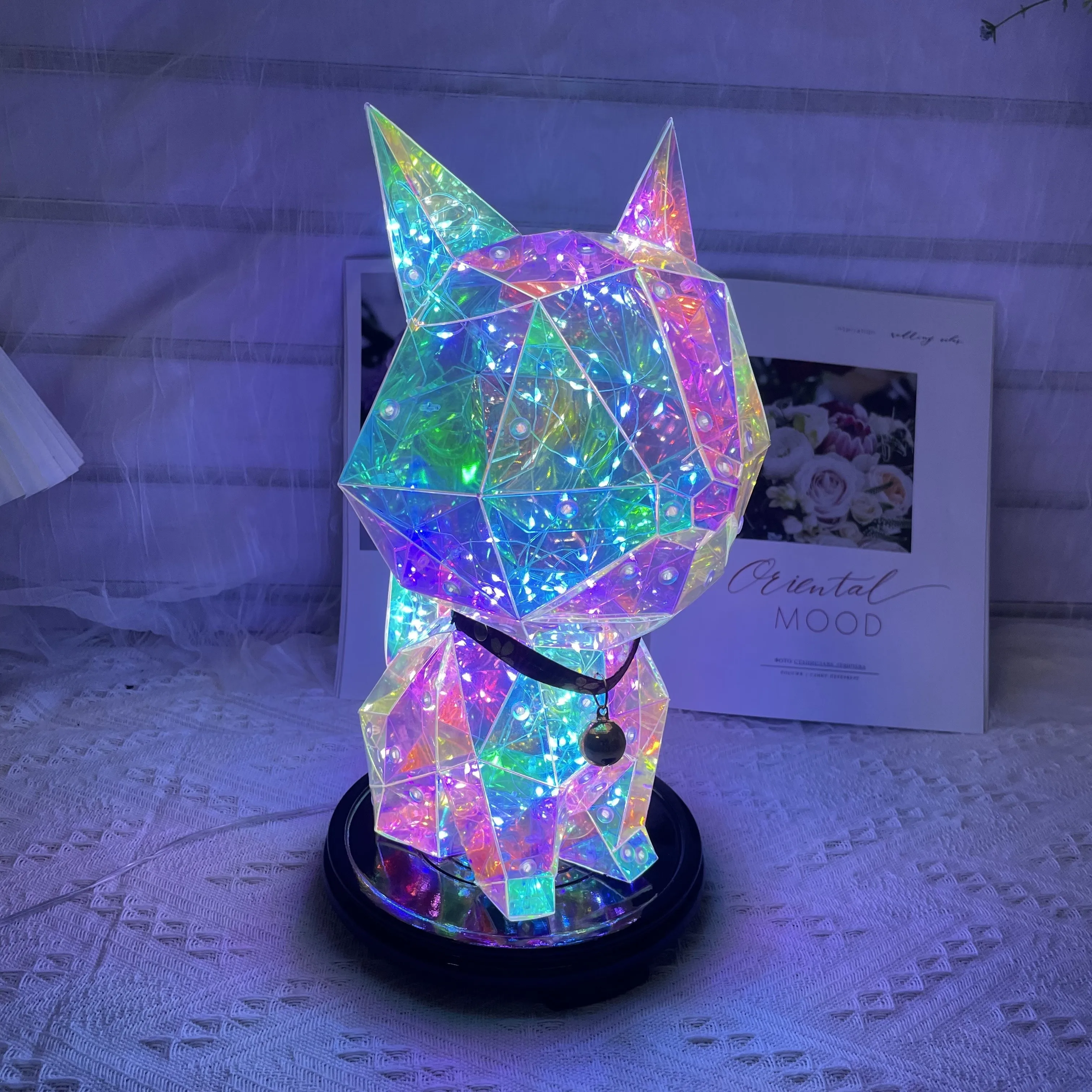

Colorful and glowing wealth attracting cat gifts for girls, heartfelt small gifts, creative gifts, a must-have for families to a