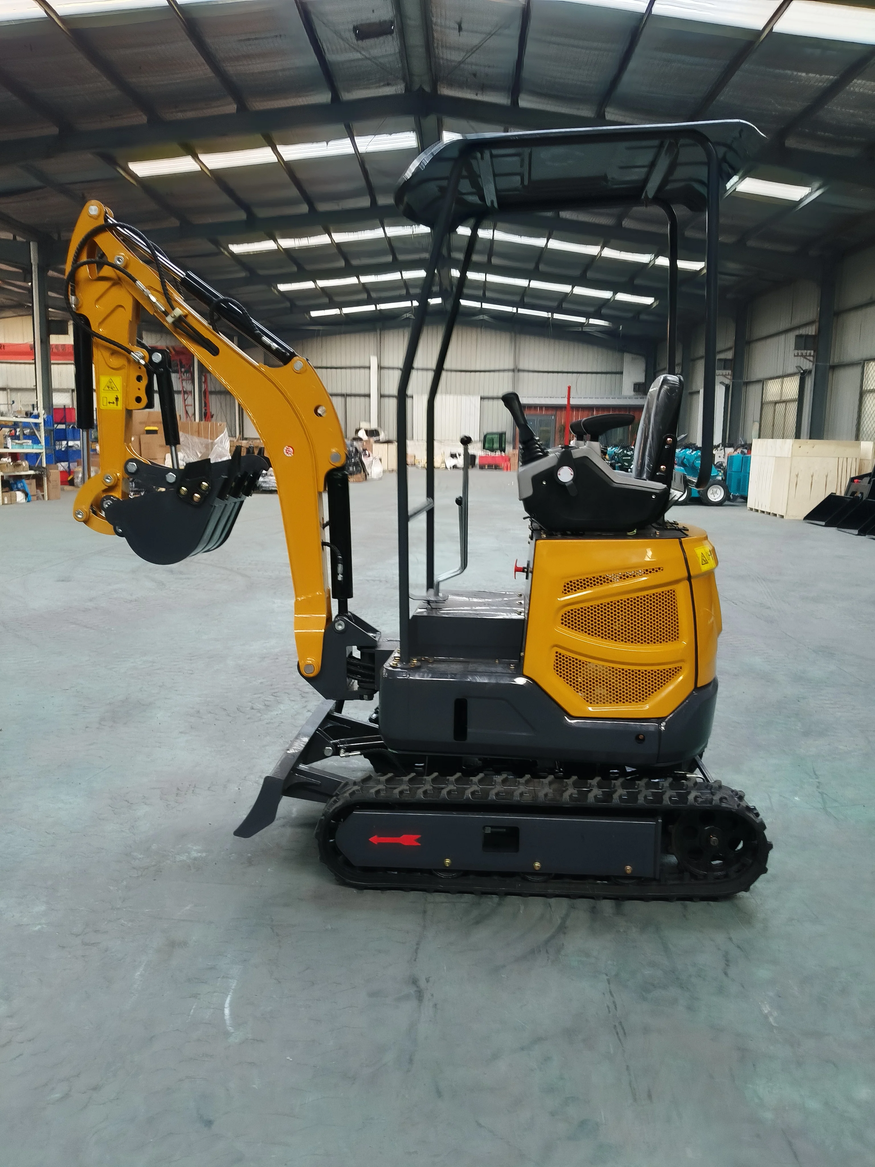 China 1.8 Ton 1.5 ton Excavator Mini Hydraulic Excavator Mini bagger Free Shipping Micro Digger Factory Kubota Small excavator