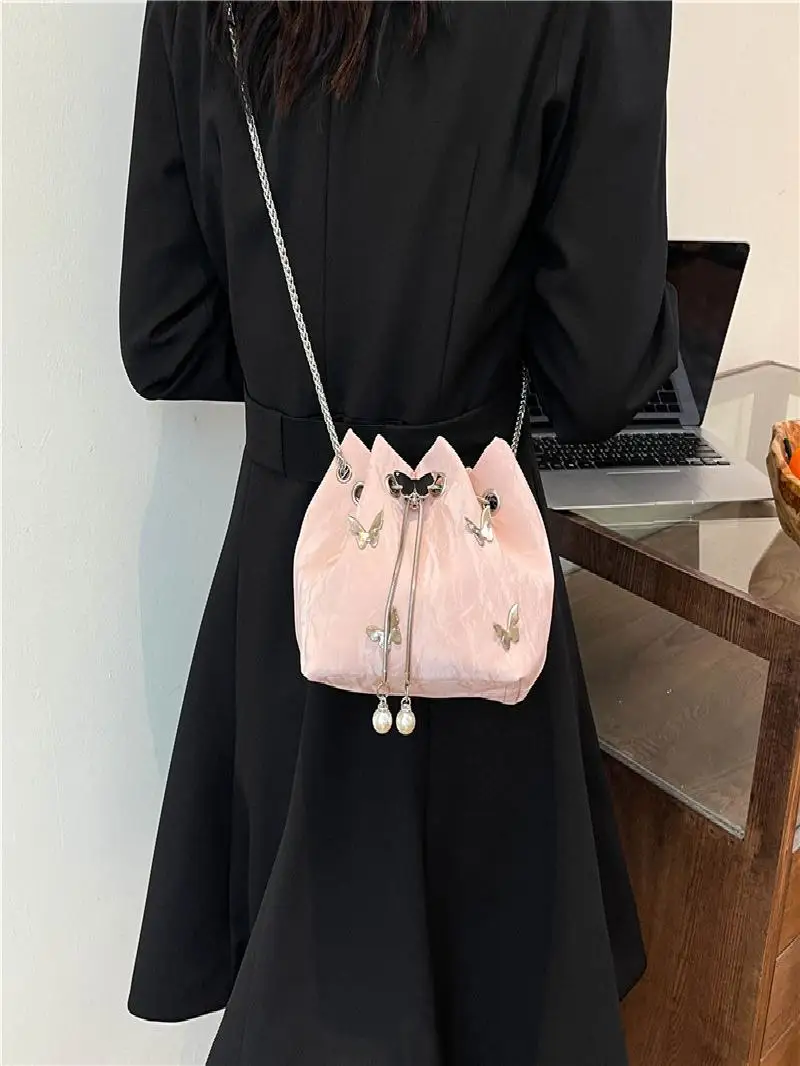 bolsa-de-Agua-em-forma-de-borboleta-faion-nova-bolsa-transversal-fena-tendencia-2024-design-pequ-e-versatil-em-pu