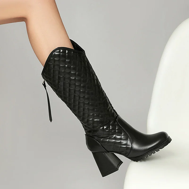 

Ботинки больших размеров в клетку с тиснением из искусственной кожи и волнистыми ботинками, полусапоги на толстом каблуке с противоскользящей резиновой строчкой для женщин