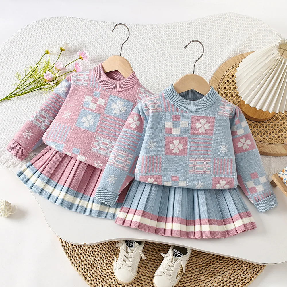 Girls' Knit Top & Pleated Skirt Set – Color-Blocked Geometric Outfit with Round Neck, Trendy 2-Piece Spring/Fall Clothes