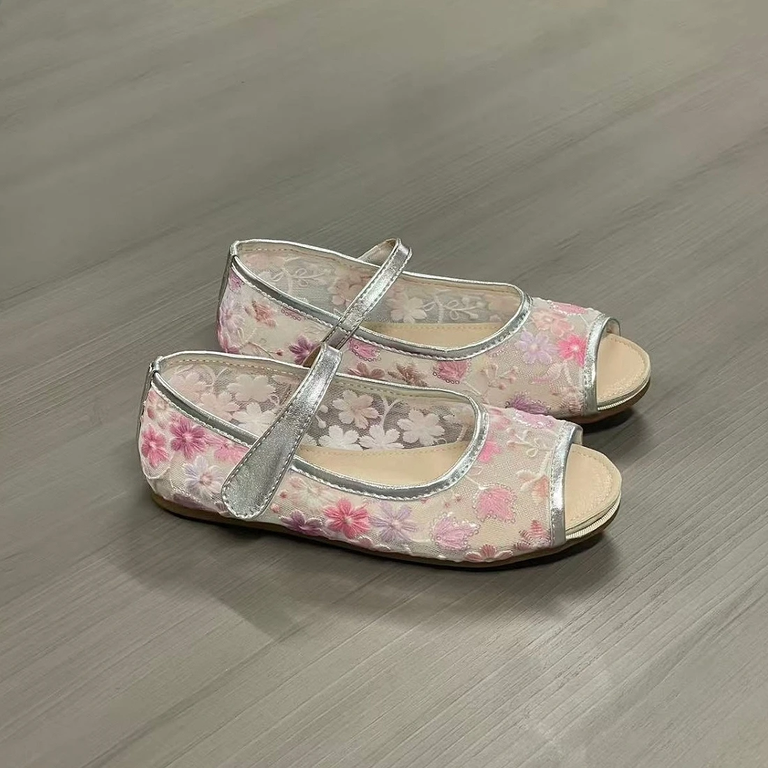 Jinyu Princess Shoes Mesh Material Breathable Daily Wear Decoration Lightweight Shoes Personalized Flat Shoes Plant Shape