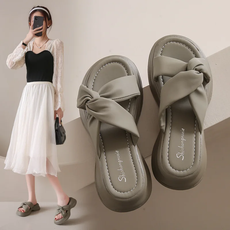 

Wedges Fashion platform shoes solid color sandalias Open toe sandals comfortable non-slip summer footwear 2023 Women's Slippers