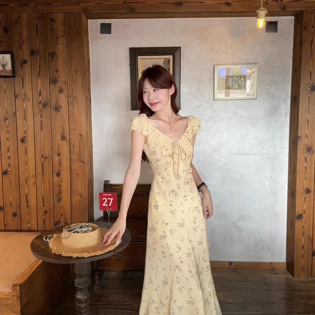 الأزهار طباعة نفخة الأكمام ألف خط فستان طويل المرأة الصيف 2025 الخصر مقصوص الكورية نمط الخامس الرقبة ميدي فستان قصير الأكمام