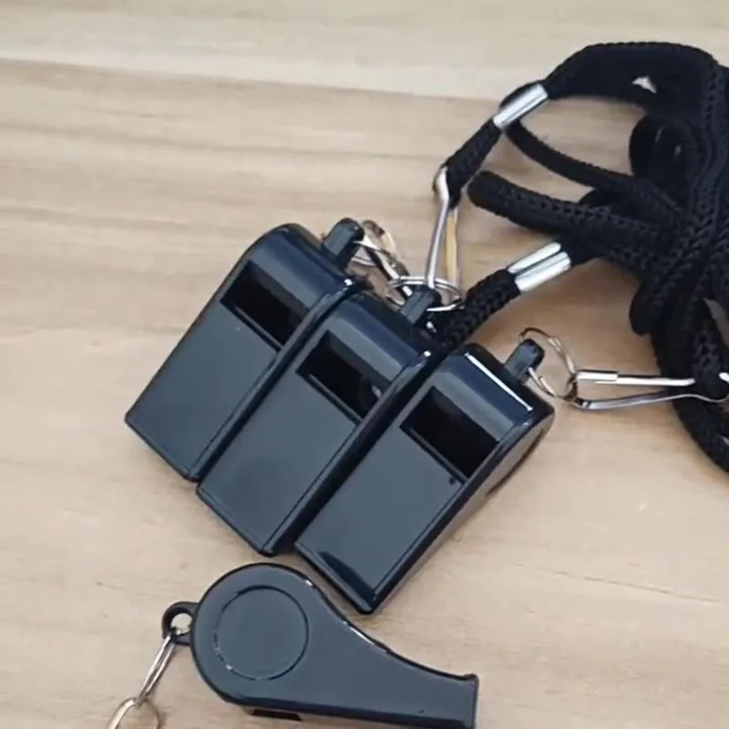 صفارة حكم سوداء عالية الجودة، صفارة رسن للسفر والمشي لمسافات طويلة مناسبة لألعاب كرة السلة والكرة الطائرة