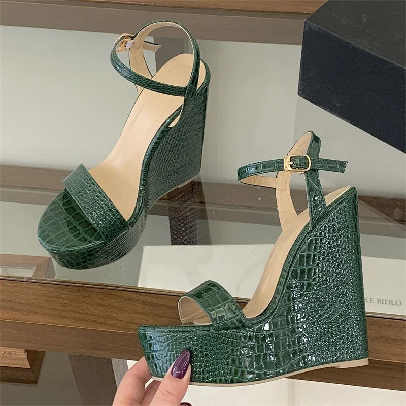 

Aneikeh New Summer Fashion Green Snake Pattern Open Toe Sandals Women Platform Wedges Thick Sole Buckle Strap Shoes