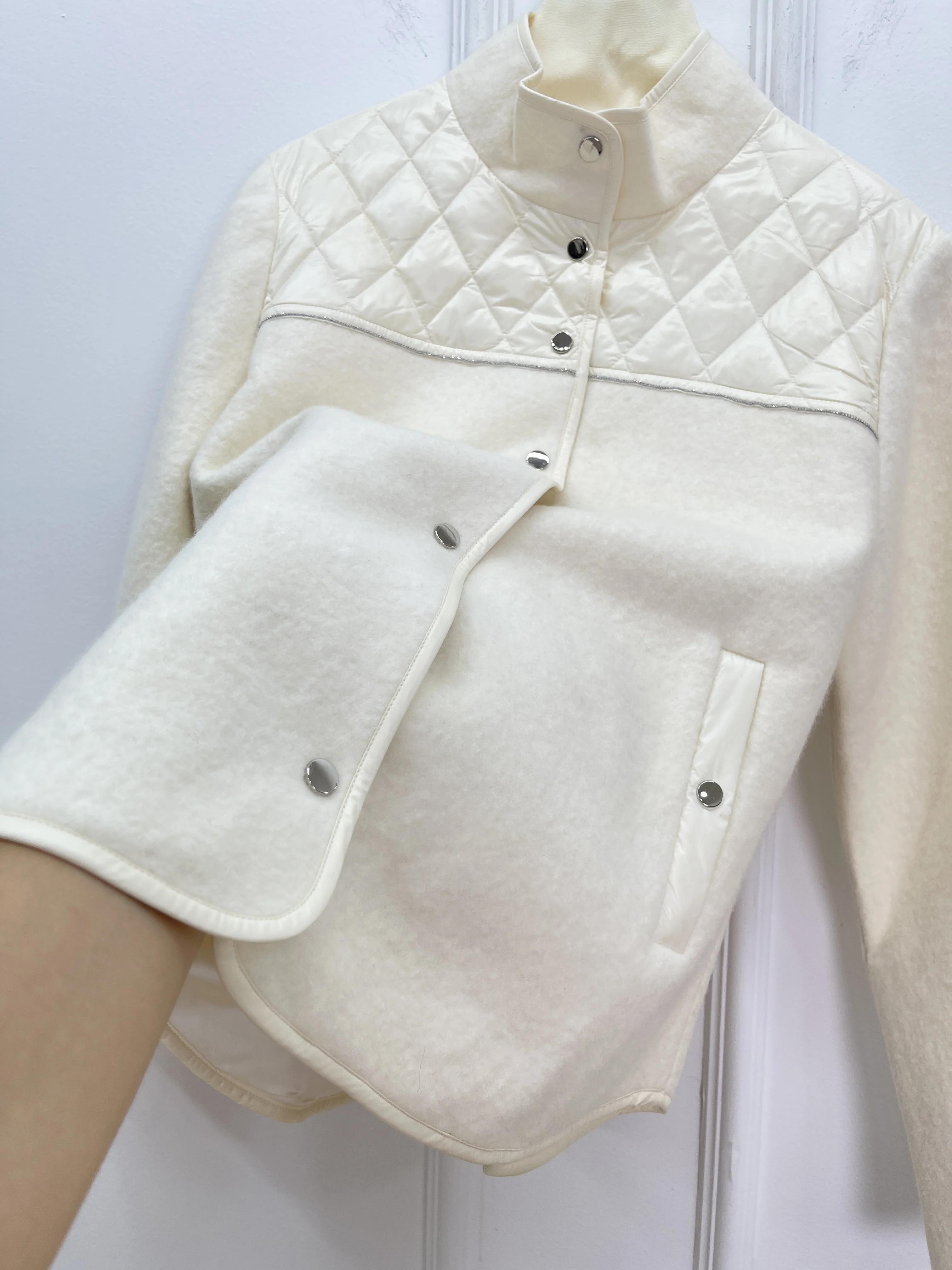 2025秋冬新作 グースダウン混紡ウールジャケット 重ビーズスタンドカラートップ