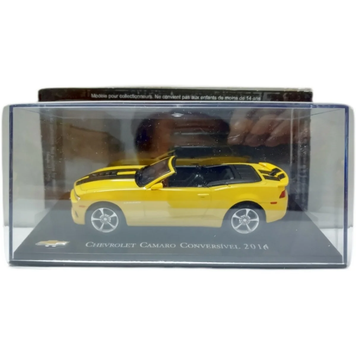 1:43 Chevrolet Camaro Conversivel 2014 alloy sedan model