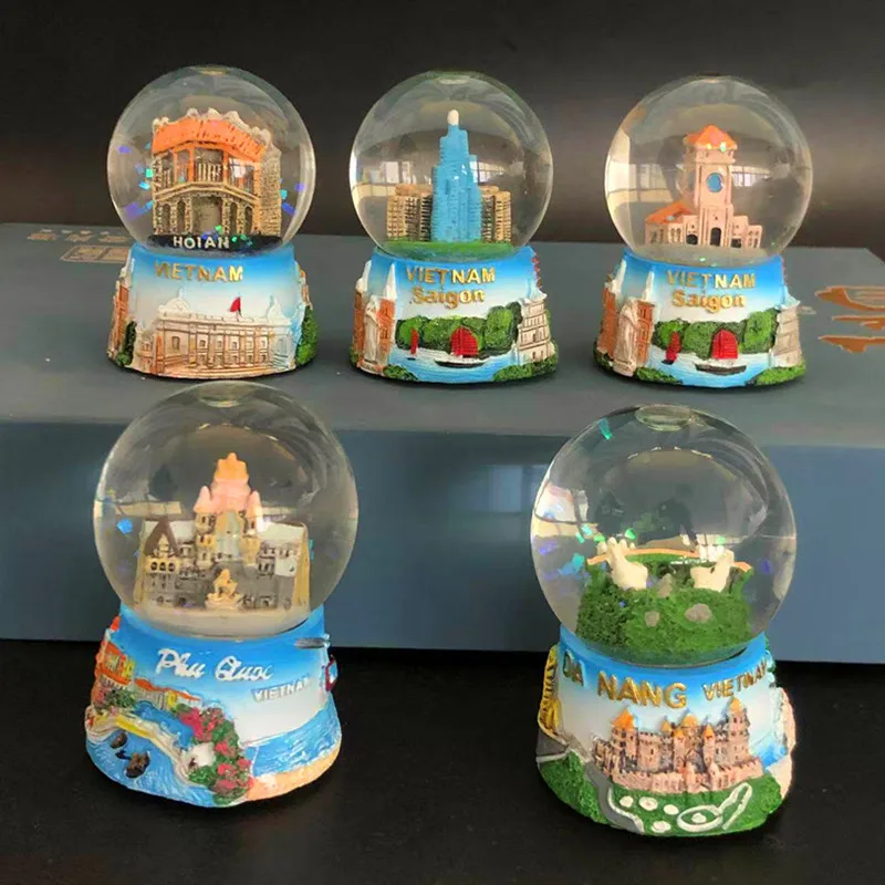 Exquisite Vietnamese Regional Tourism Souvenir Crystal Ball Figurine Resin And Glass Deco Gifts Birthday Decorations For Friends