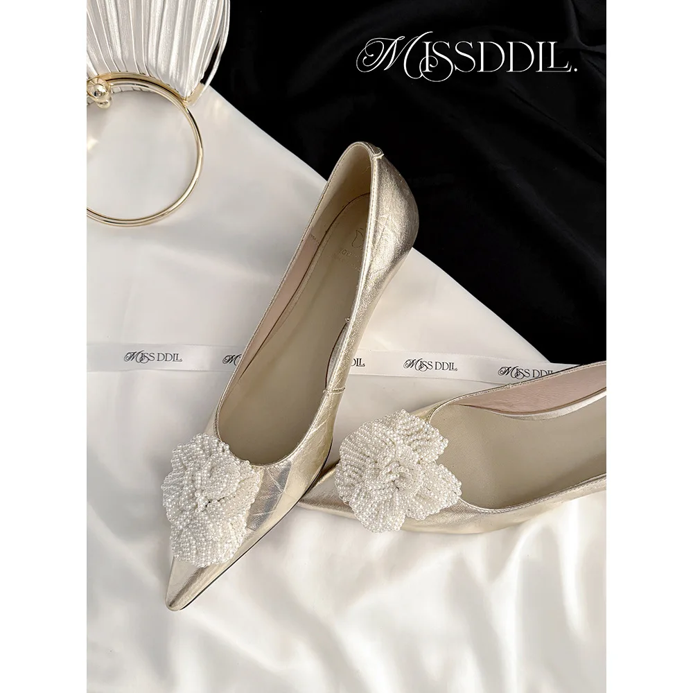 New Womens Shoes Exquisite Imitation Pearl Flower Low Heels for Woman Fashion Model Casual Shoes Designer Shoes Zapatos De Mujer - view 2