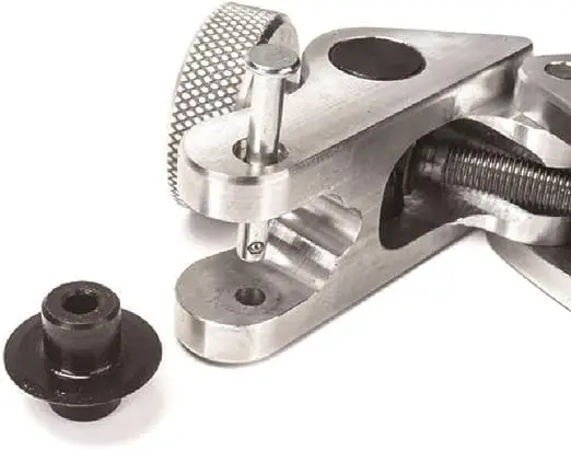 4992RED - Close Quarters Tubing Cutter 1/4" - 2-3/8", Limited Red Edition