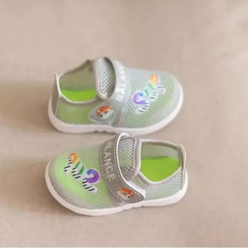 Zapatos individuales antideslizantes para niña, sandalias para bebé, zapatos transpirables de suela blanda para caminar de verano para niño de 0-1-3 años, zapatos de malla para bebé