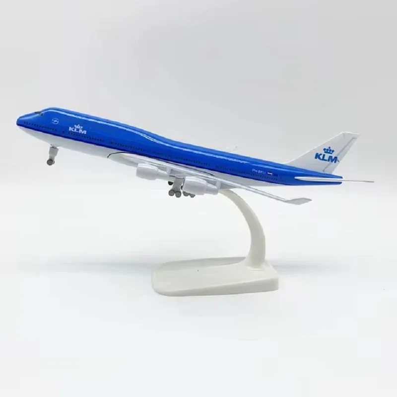 

Metal Aircraft Airliner Model 20cm 1:400 KLM Airlines B747 Metal Replica Alloy Material Aviation Simulation Toys Boy Gift