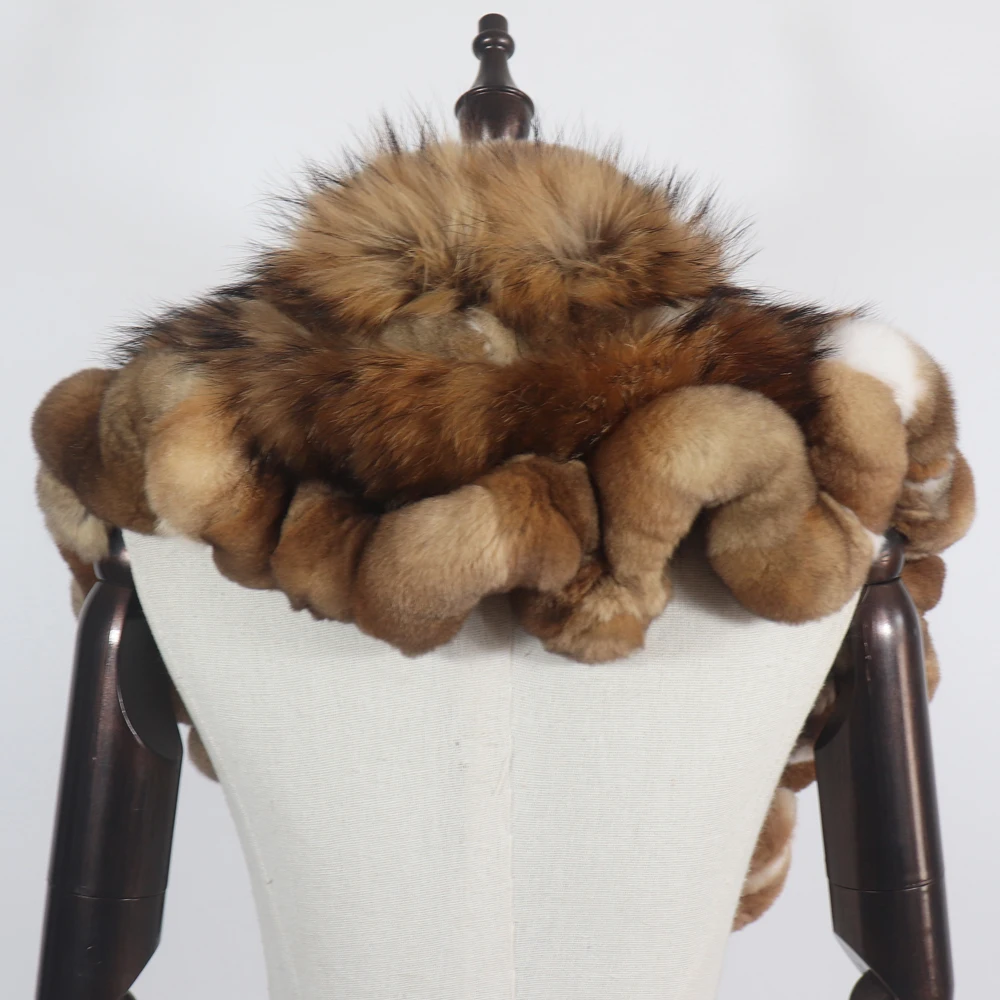 Neue warme, weiche Silberfuchs-Fellschals für Damen, Winter-Echt-Rex-Kaninchenfell-Schal, modischer Damen-Poncho aus 100% echtem Rex-Kaninchenfell. – Detail 4