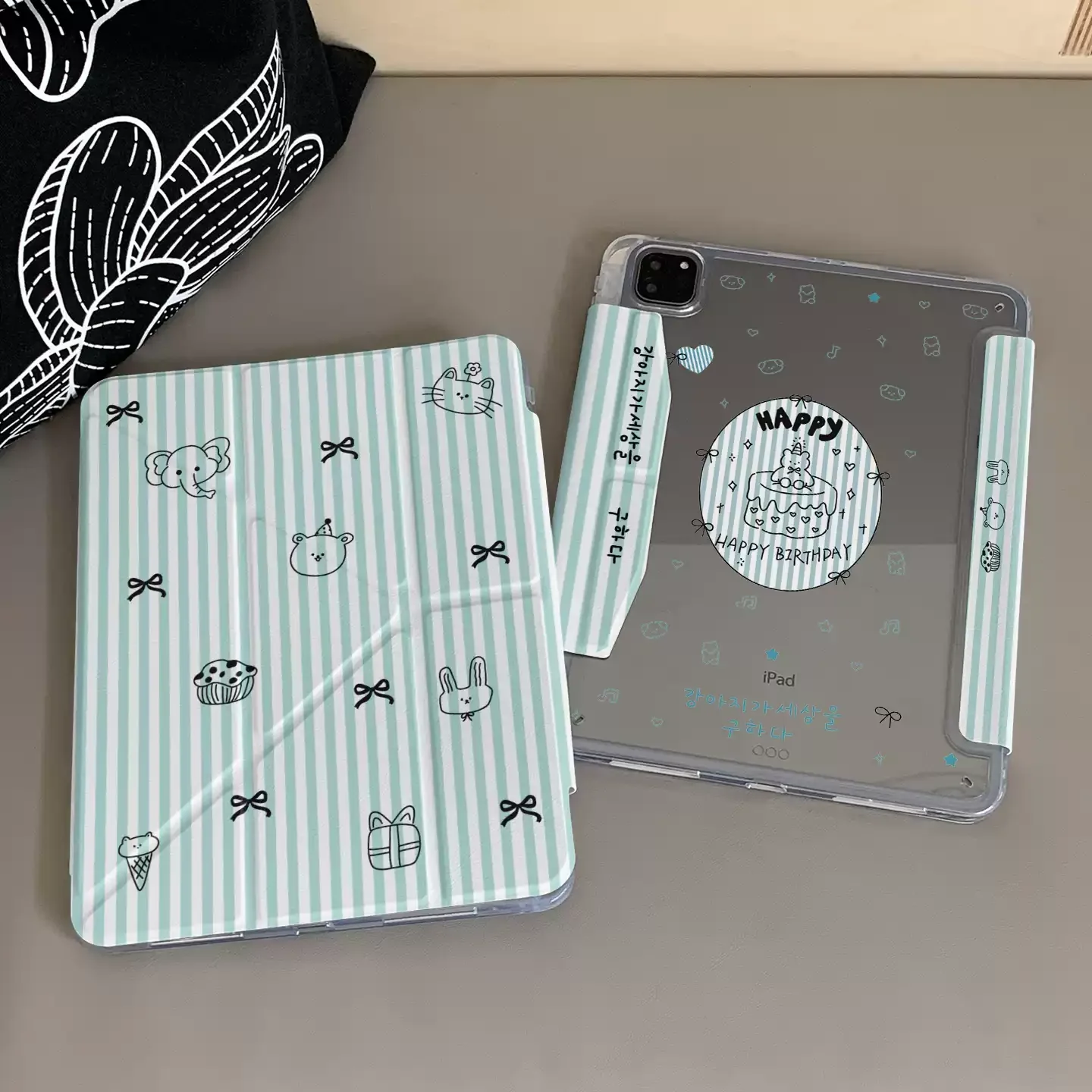 Ins Blue Striped Cake Bear Table Case For iPad Pro 11 12.9 13 M2 M3 M4 M5 Shell 8.3 9.7 10.2 5/6/7/8/9/10/11th Air 4 5 6 7 Cover