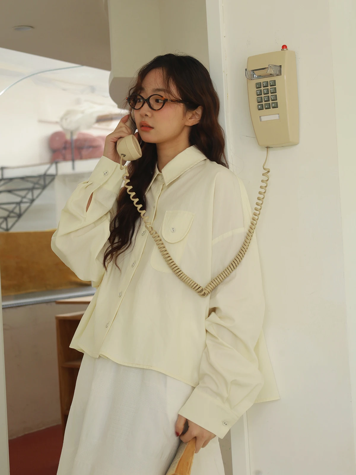 

Японский топ премиум-класса с уникальным дизайном, свободного кроя, с откидным воротником-стойкой, длинный рукав, повседневный стиль