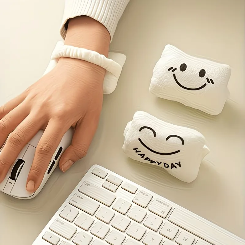 2-piece set with random patterns, keyboard, mouse and wrist guard pads, relieve wrist fatigue, comfortable desktop accessories